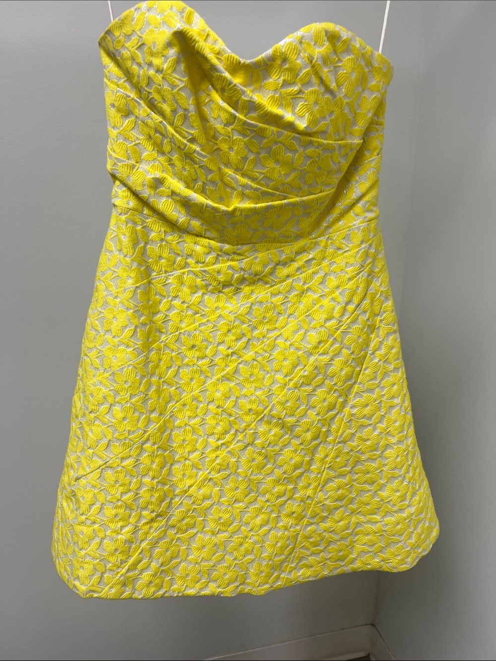 Alice + Olivia Strapless Yellow Floral Jacquard Dress